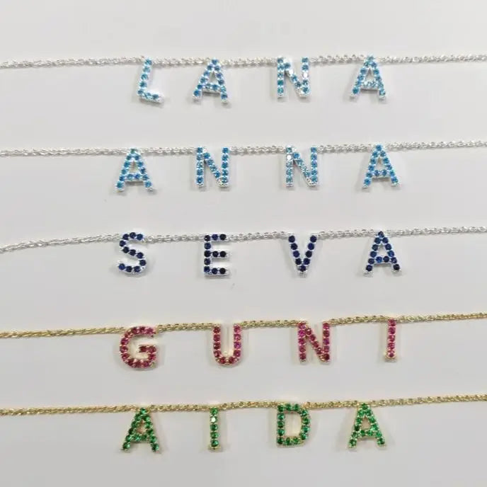 Collier Prénom Personnalisé — Lettres en Cristal